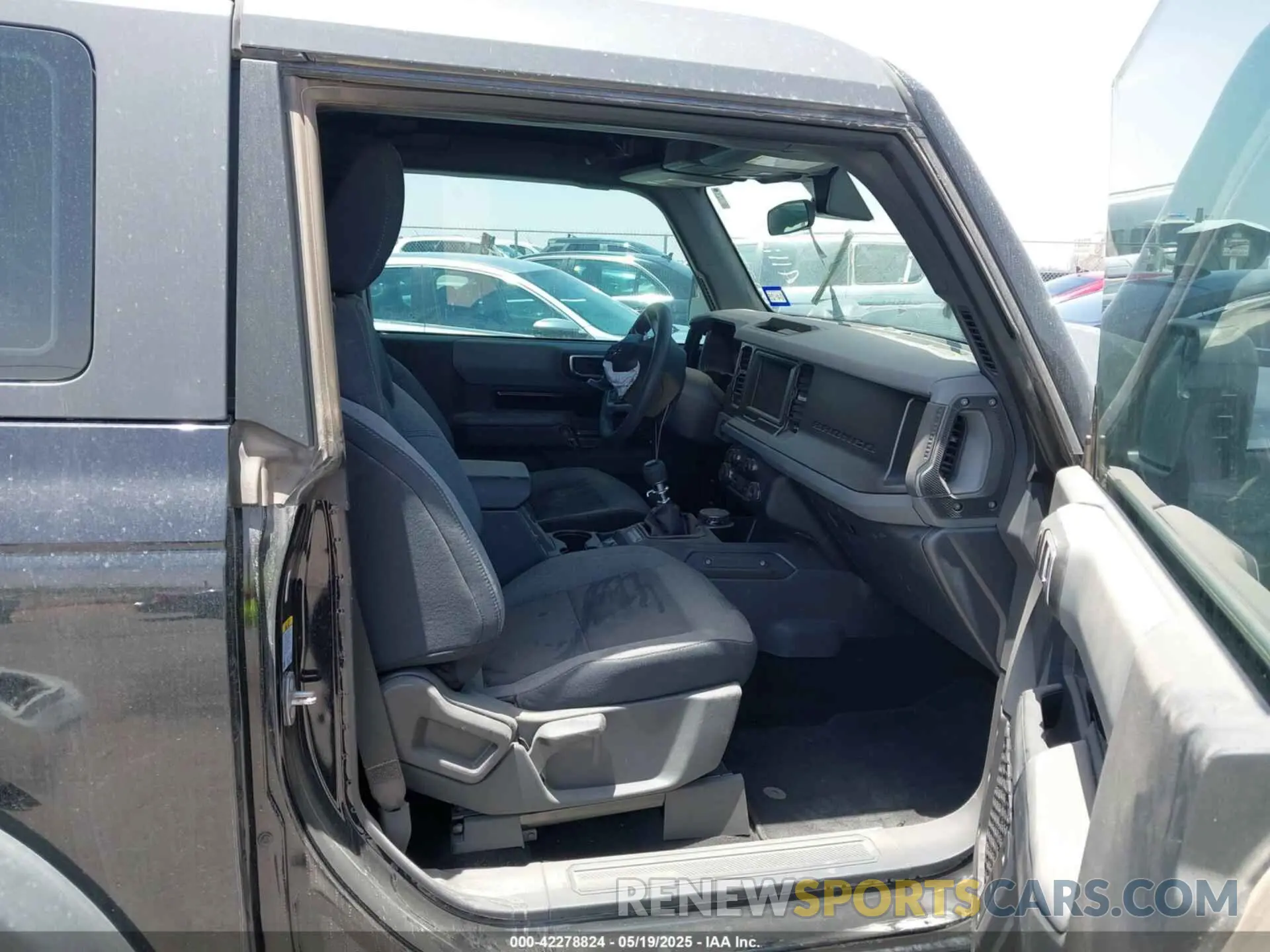 5 Photograph of a damaged car 1FMDE5AH4PLA92321 FORD BRONCO 2023