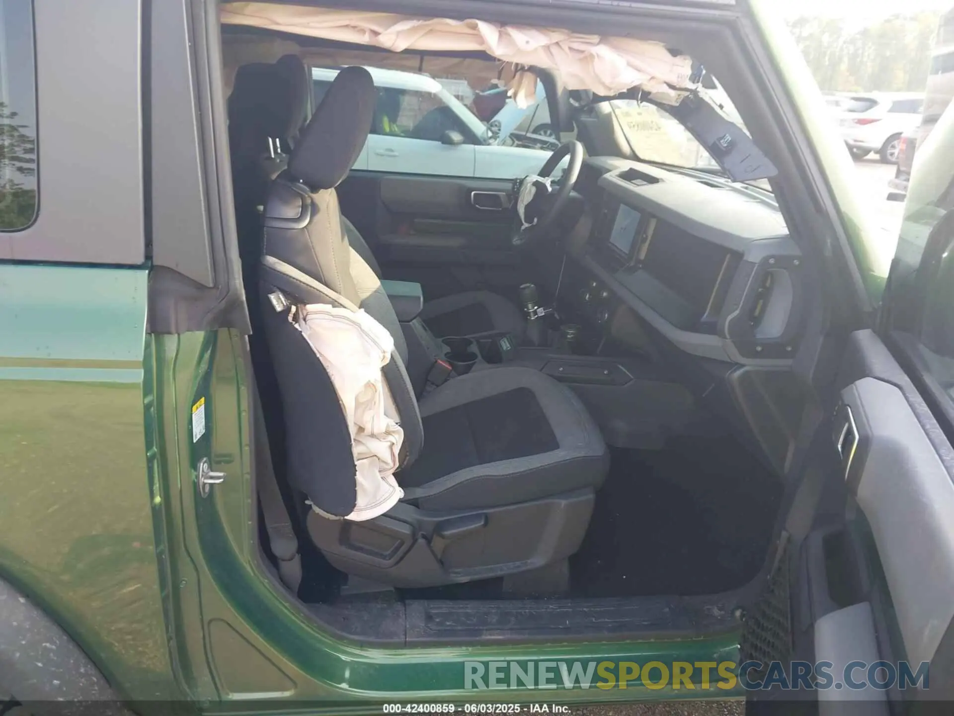 5 Photograph of a damaged car 1FMDE5AH5PLB25438 FORD BRONCO 2023