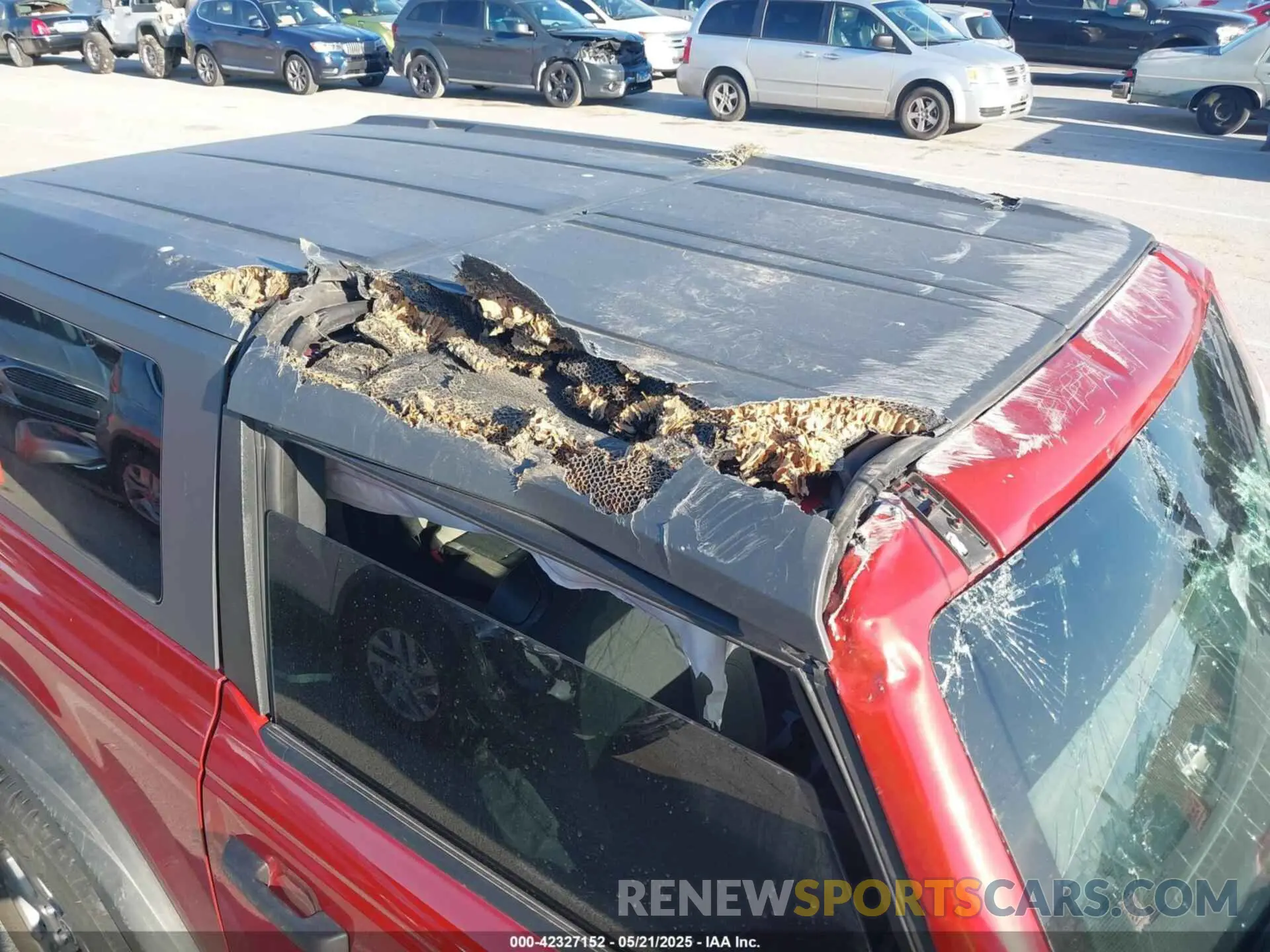 18 Photograph of a damaged car 1FMDE5AH6PLB24542 FORD BRONCO 2023