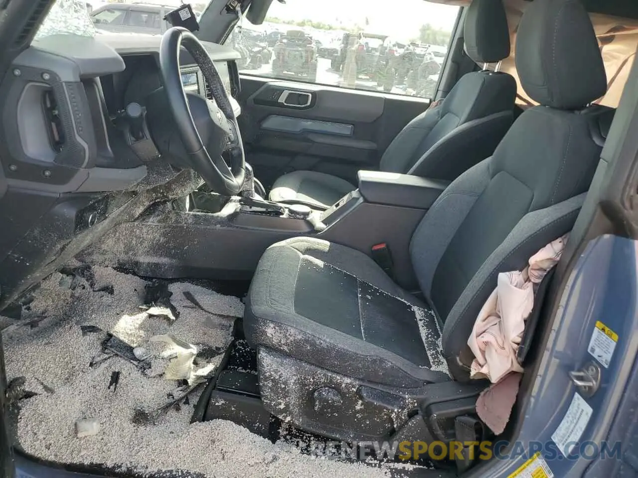 7 Photograph of a damaged car 1FMDE5AH6PLB63177 FORD BRONCO 2023