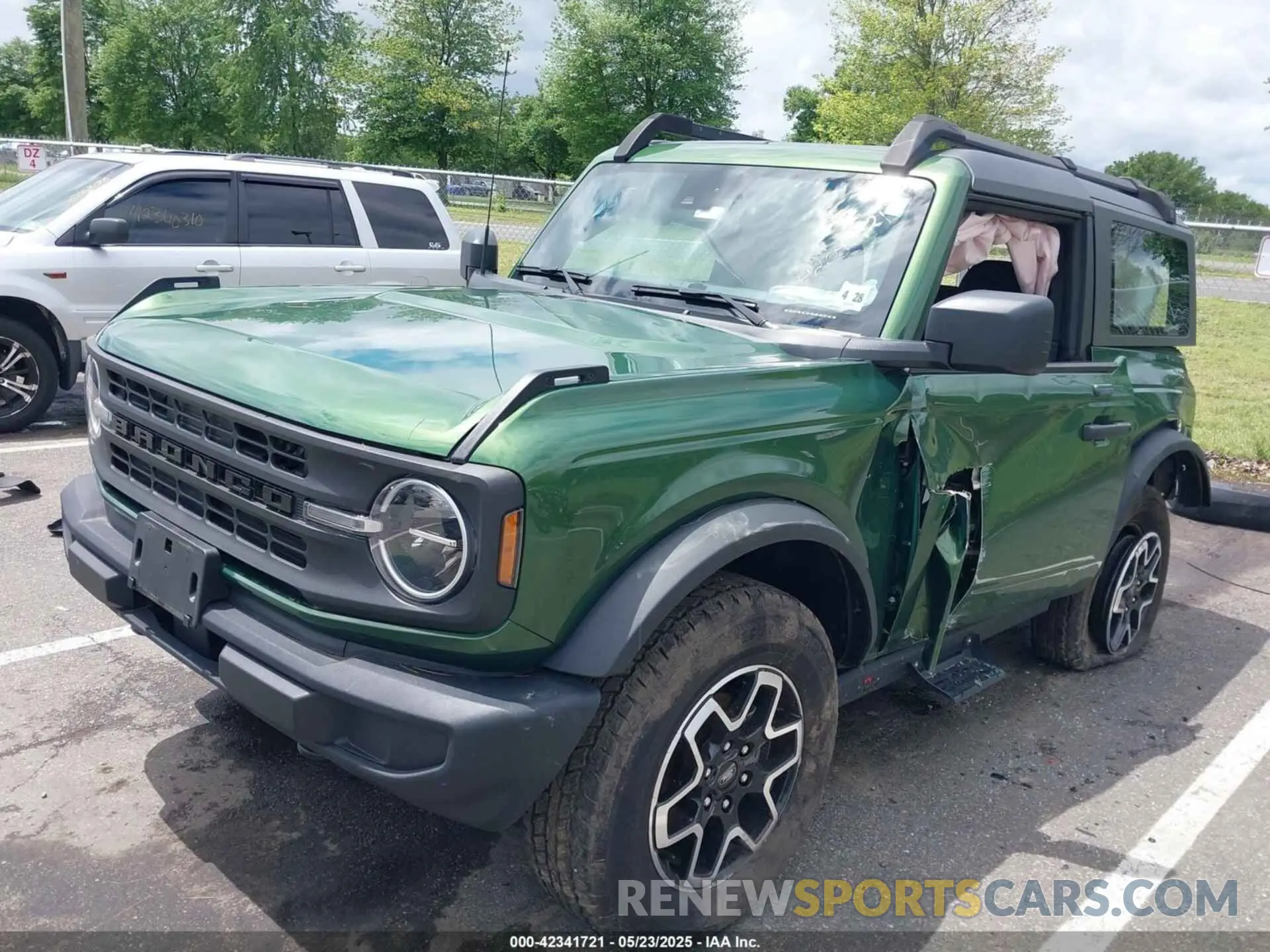 2 Photograph of a damaged car 1FMDE5AH8PLB24462 FORD BRONCO 2023