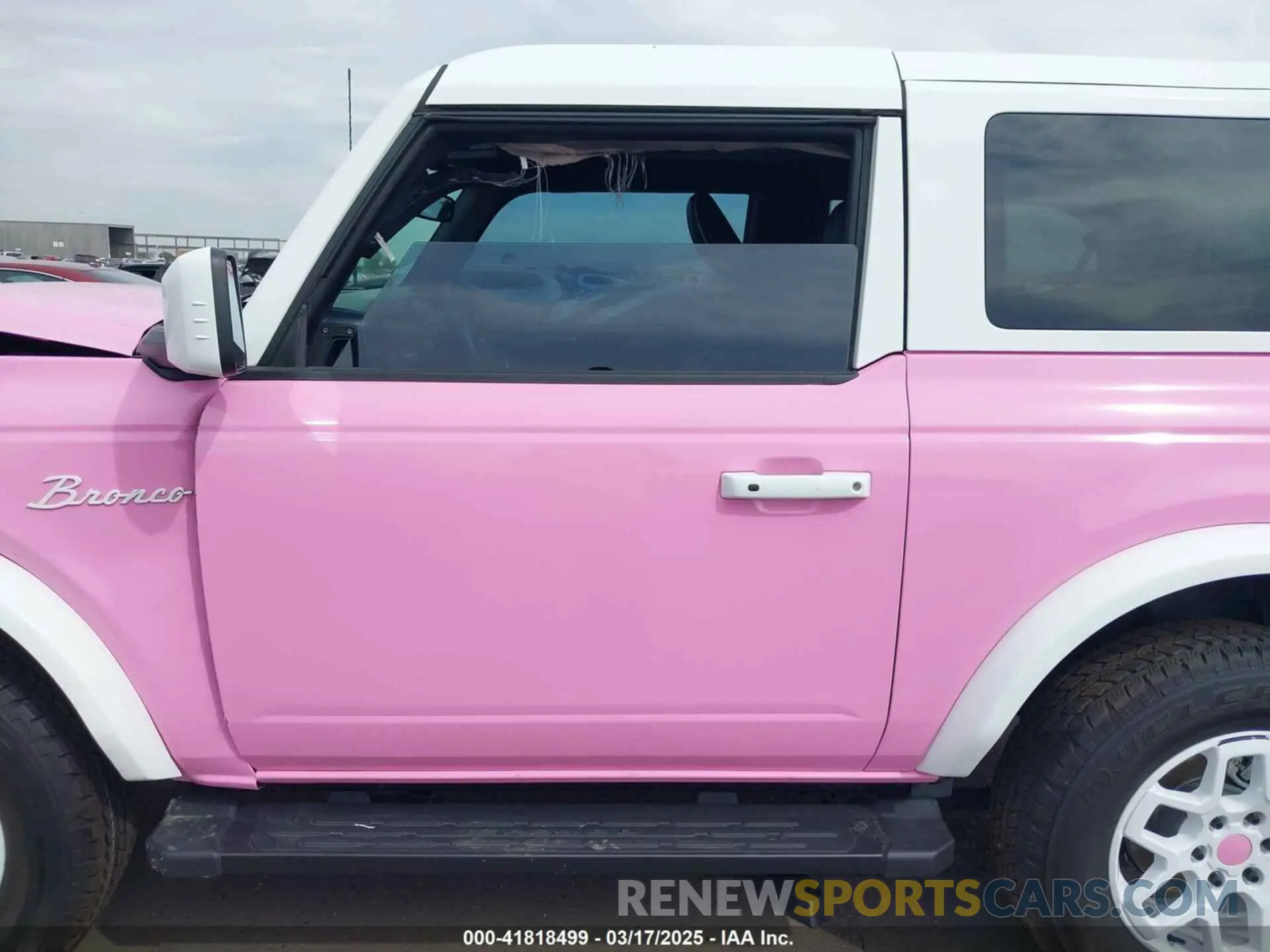 14 Photograph of a damaged car 1FMDE5AHXPLB33437 FORD BRONCO 2023