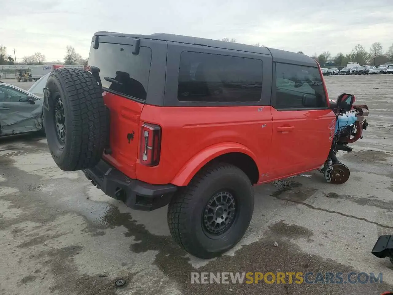 3 Photograph of a damaged car 1FMDE5AHXPLC15412 FORD BRONCO 2023