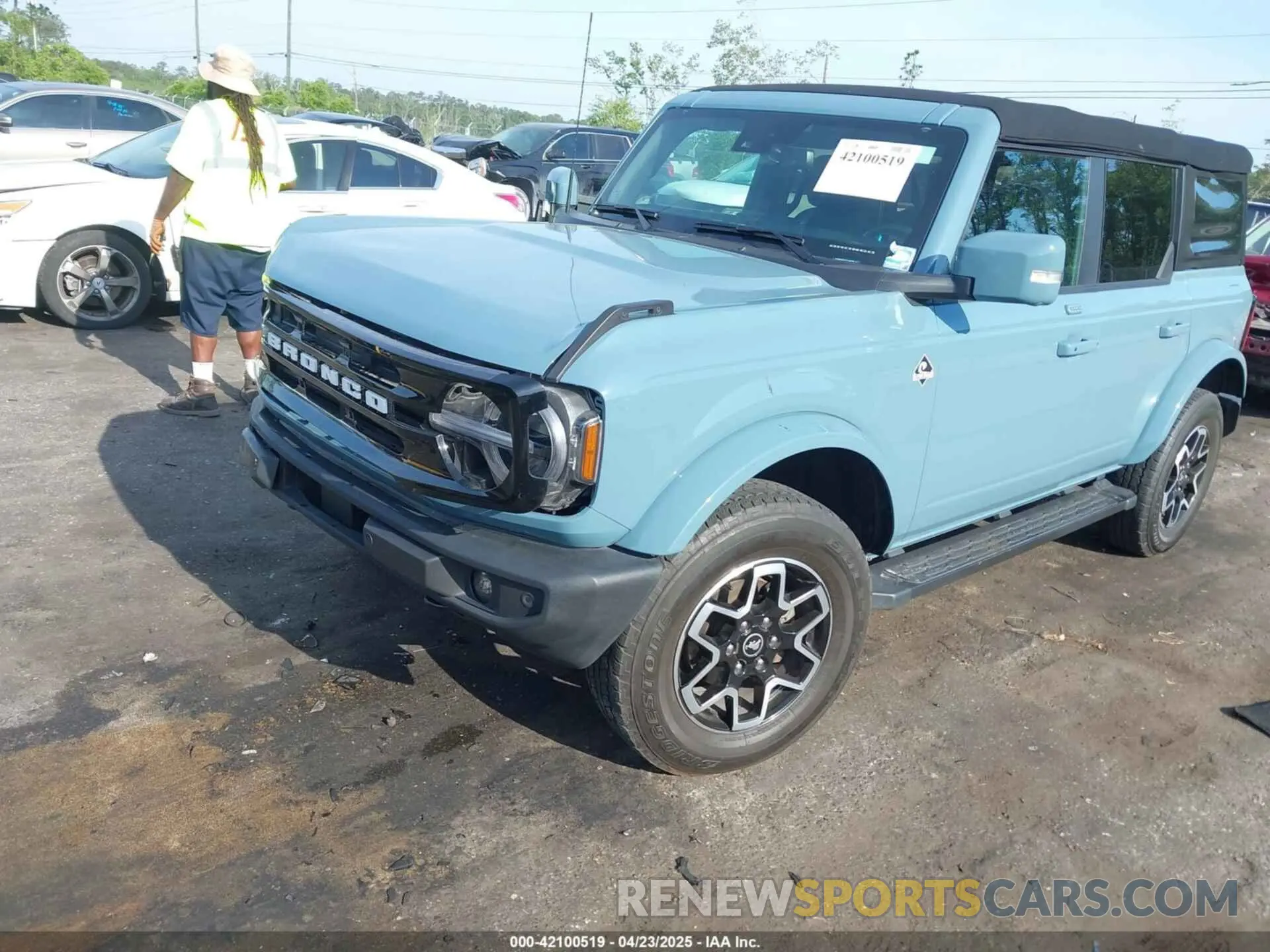 2 Photograph of a damaged car 1FMDE5BH1PLA89262 FORD BRONCO 2023