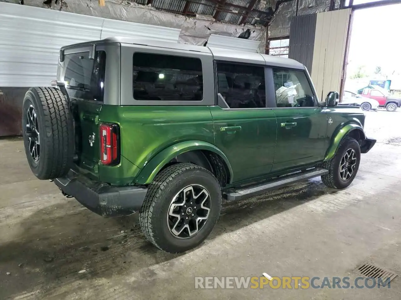 3 Photograph of a damaged car 1FMDE5BH3PLB47307 FORD BRONCO 2023