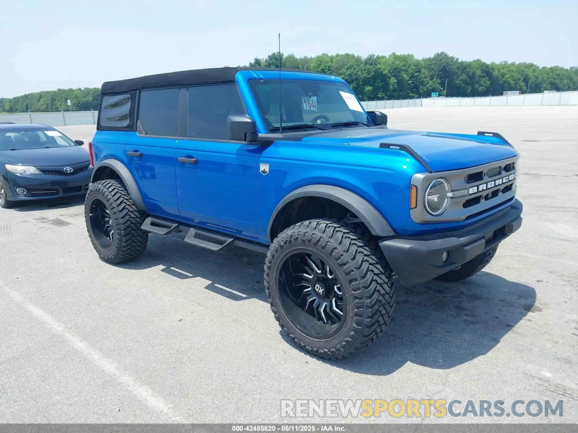 1 Photograph of a damaged car 1FMDE5BH4PLB18625 FORD BRONCO 2023