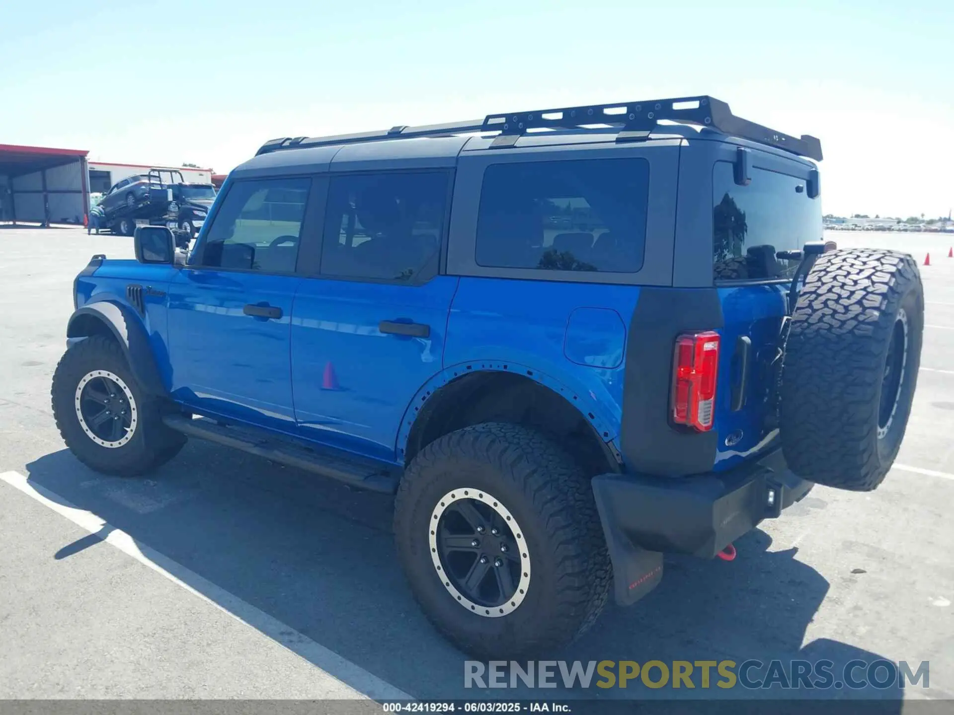 3 Photograph of a damaged car 1FMDE5BH6PLB15970 FORD BRONCO 2023
