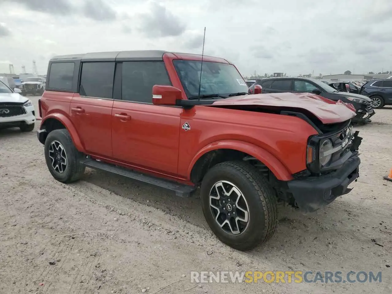 4 Photograph of a damaged car 1FMDE5BH6PLB57099 FORD BRONCO 2023