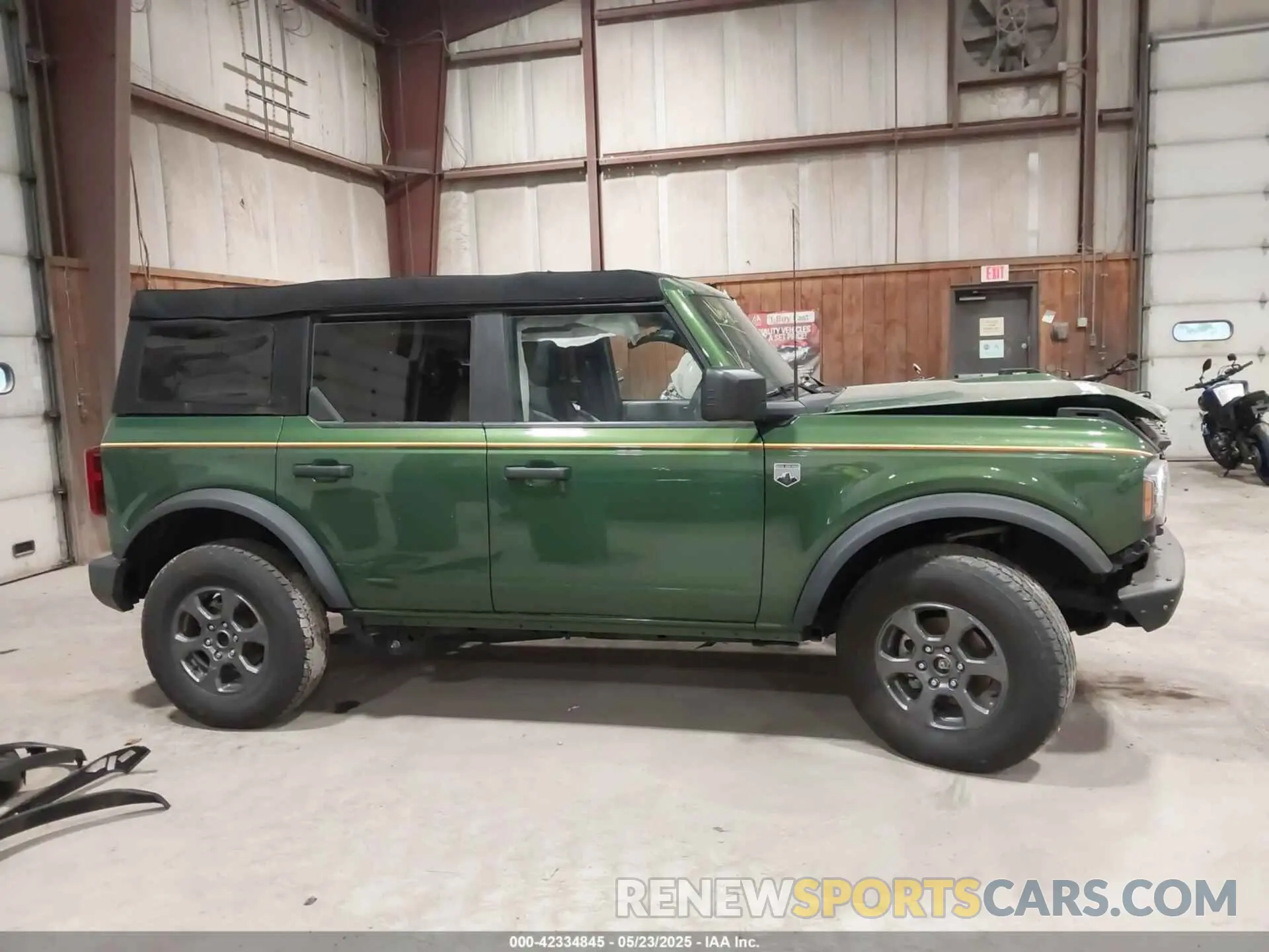 14 Photograph of a damaged car 1FMDE5BH8PLB29322 FORD BRONCO 2023
