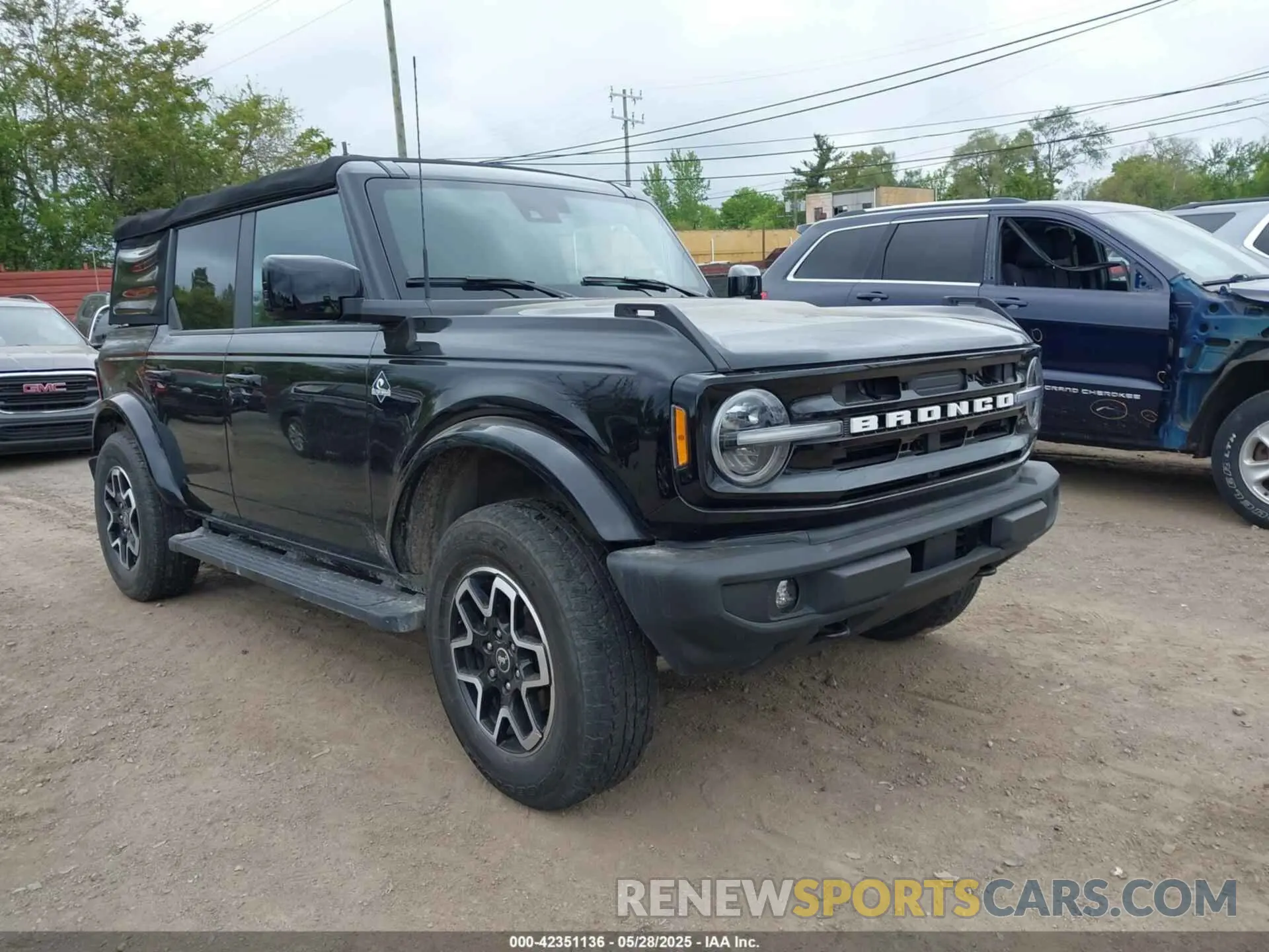 1 Photograph of a damaged car 1FMDE5BHXPLA83735 FORD BRONCO 2023