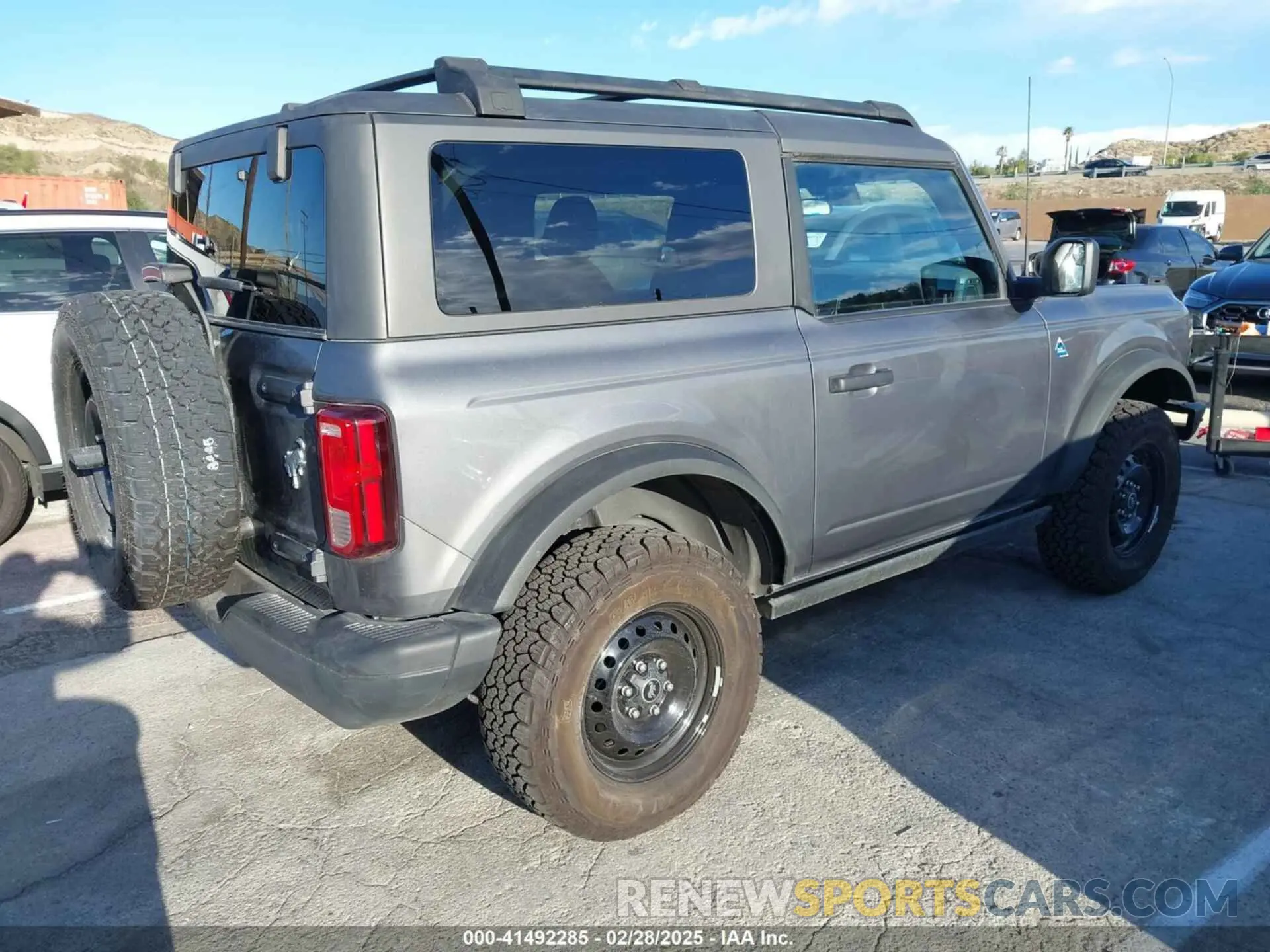 4 Photograph of a damaged car 1FMDE5CH4PLB60825 FORD BRONCO 2023