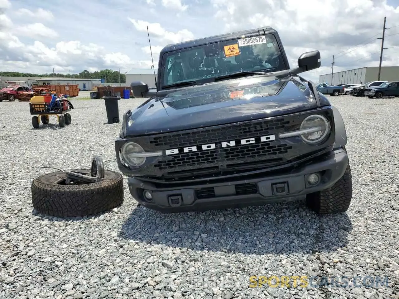 5 Photograph of a damaged car 1FMDE5CP6PLB39952 FORD BRONCO 2023