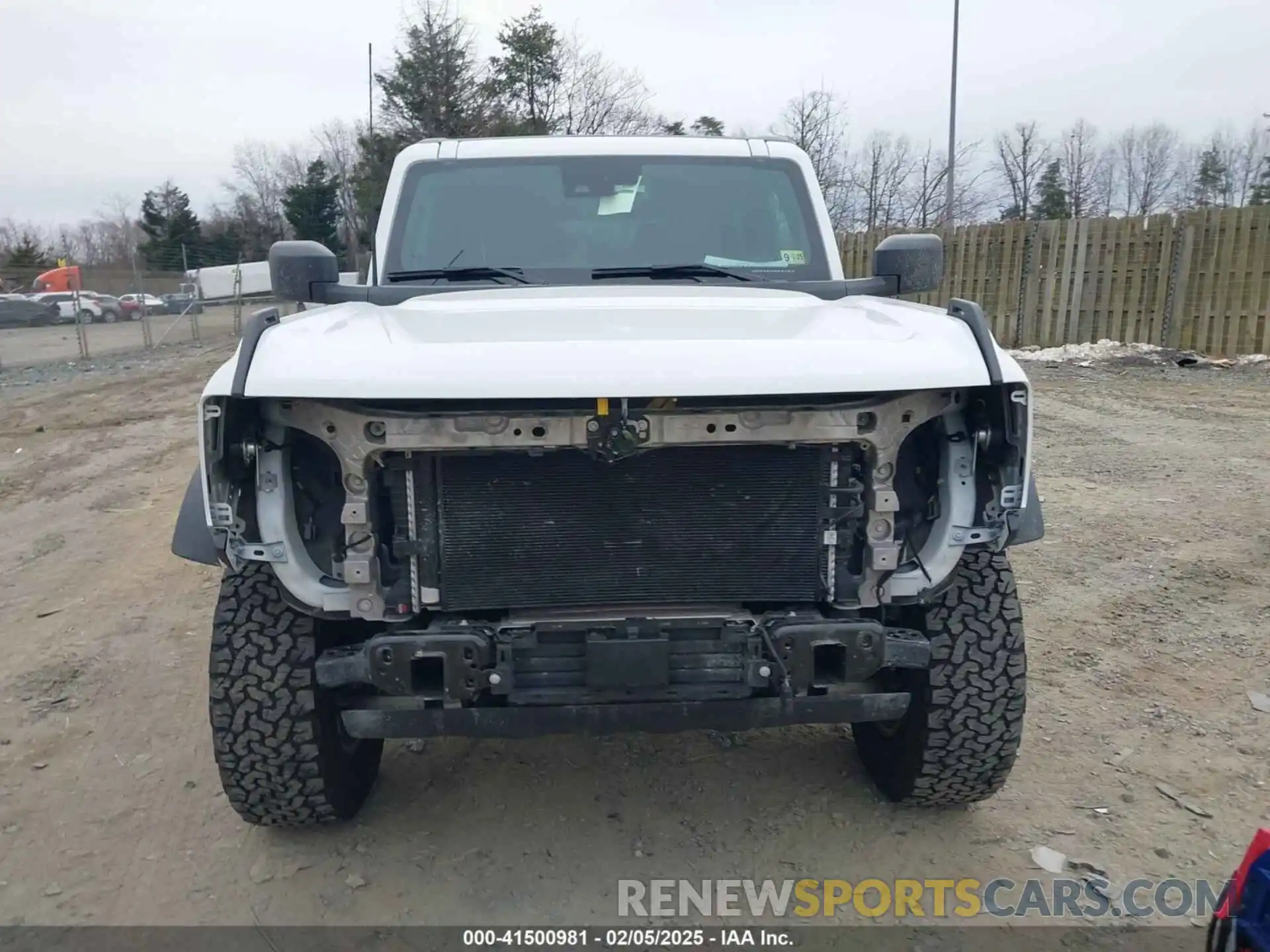 13 Photograph of a damaged car 1FMDE5CP6PLB82283 FORD BRONCO 2023