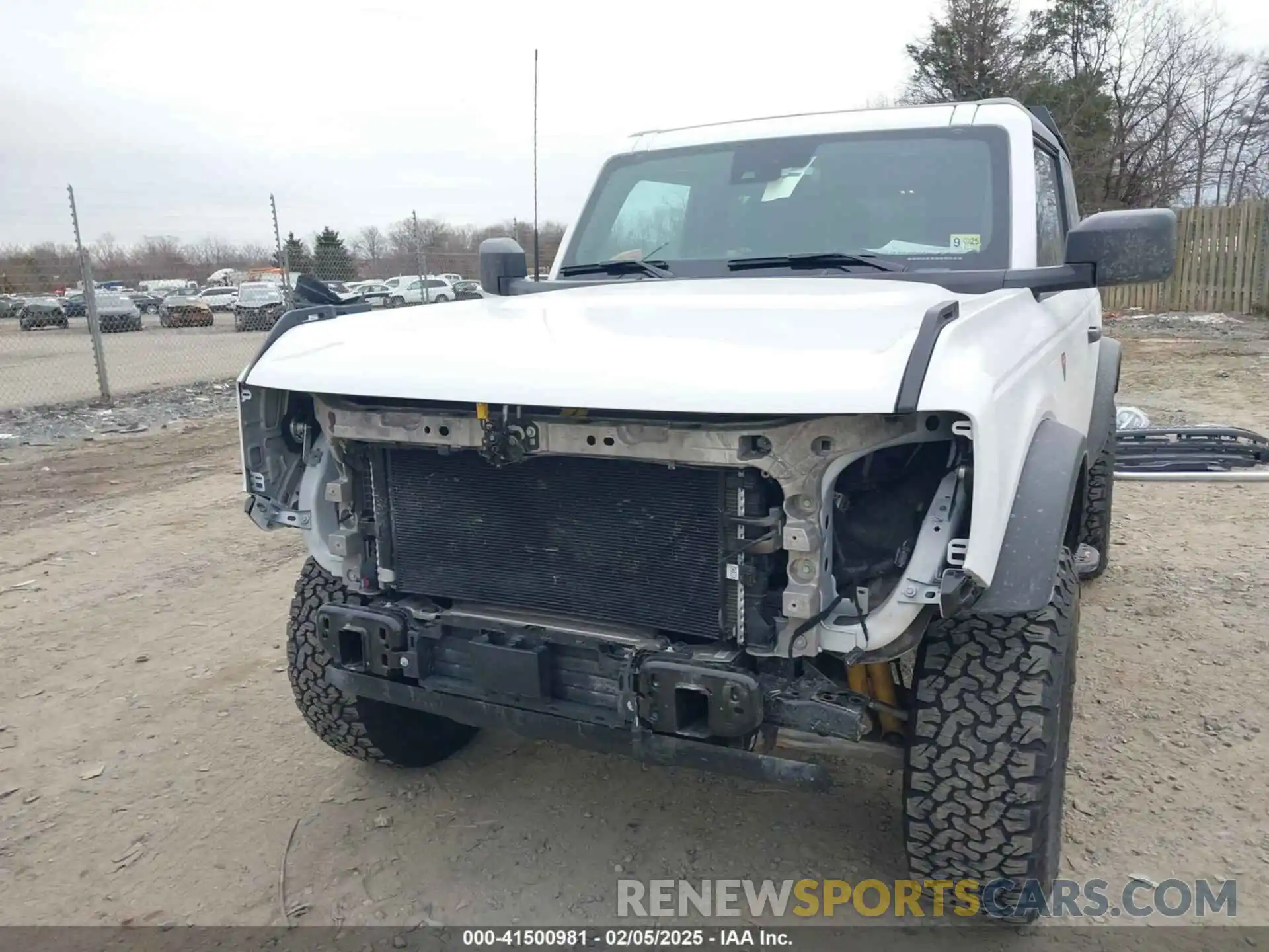 6 Photograph of a damaged car 1FMDE5CP6PLB82283 FORD BRONCO 2023