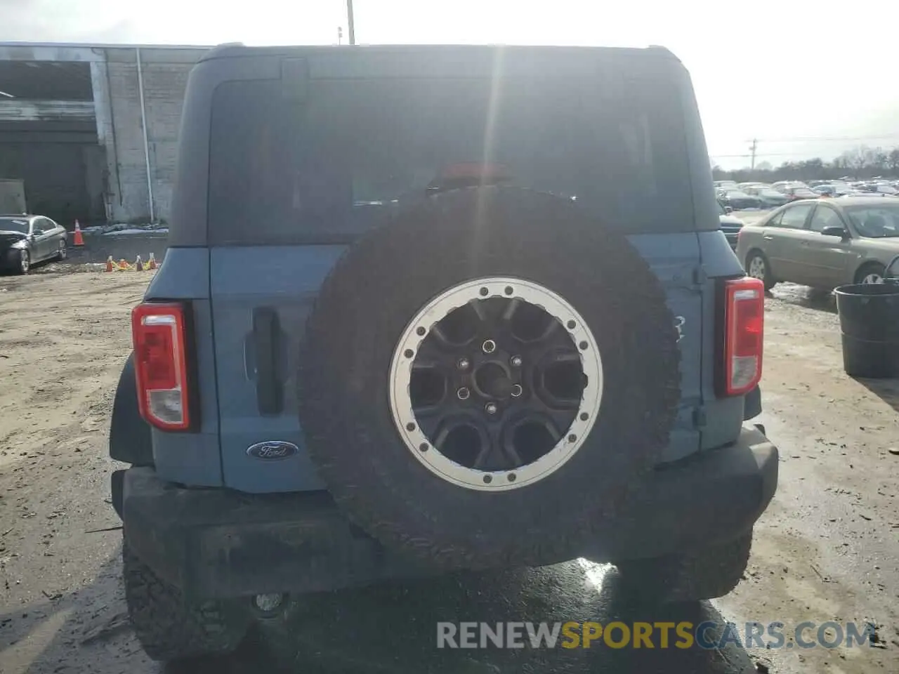 6 Photograph of a damaged car 1FMDE5DH1PLB25934 FORD BRONCO 2023