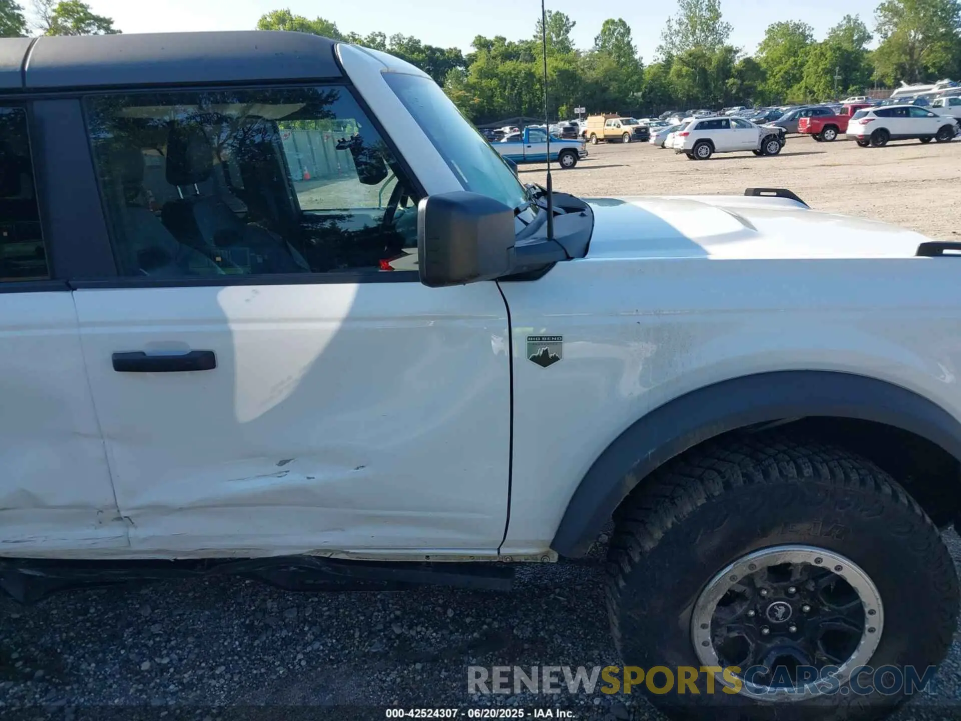 6 Photograph of a damaged car 1FMDE5DH2PLC10393 FORD BRONCO 2023