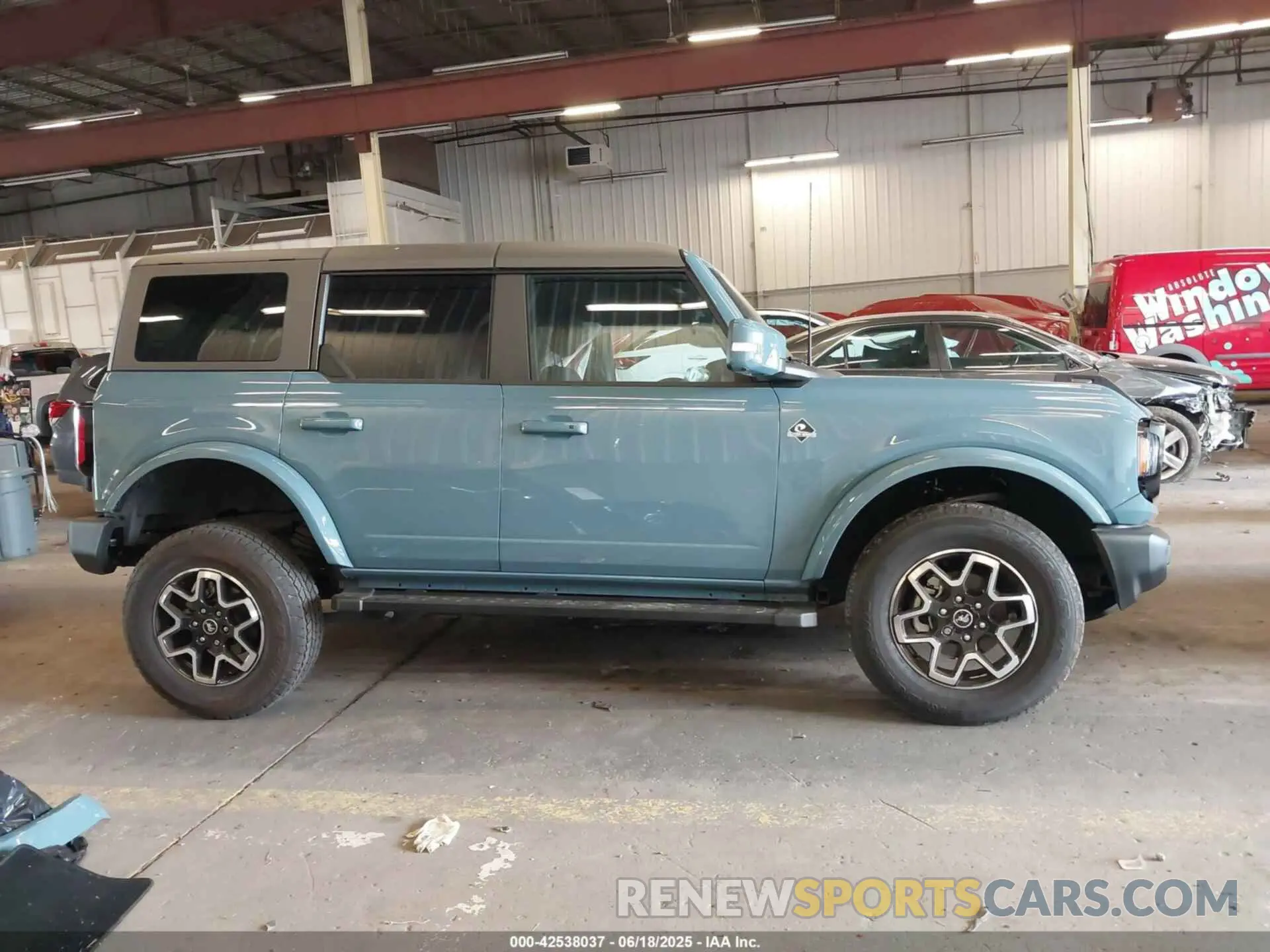 13 Photograph of a damaged car 1FMDE5DH3PLC10726 FORD BRONCO 2023