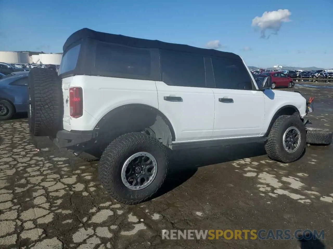 3 Photograph of a damaged car 1FMDE5DH8PLA85996 FORD BRONCO 2023