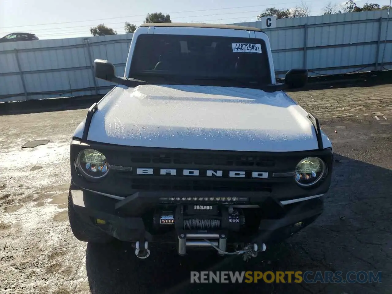 5 Photograph of a damaged car 1FMDE5DH8PLA85996 FORD BRONCO 2023