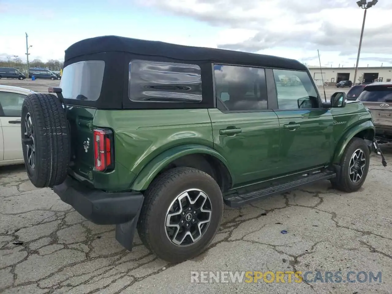 3 Photograph of a damaged car 1FMEE5BP1PLB18612 FORD BRONCO 2023