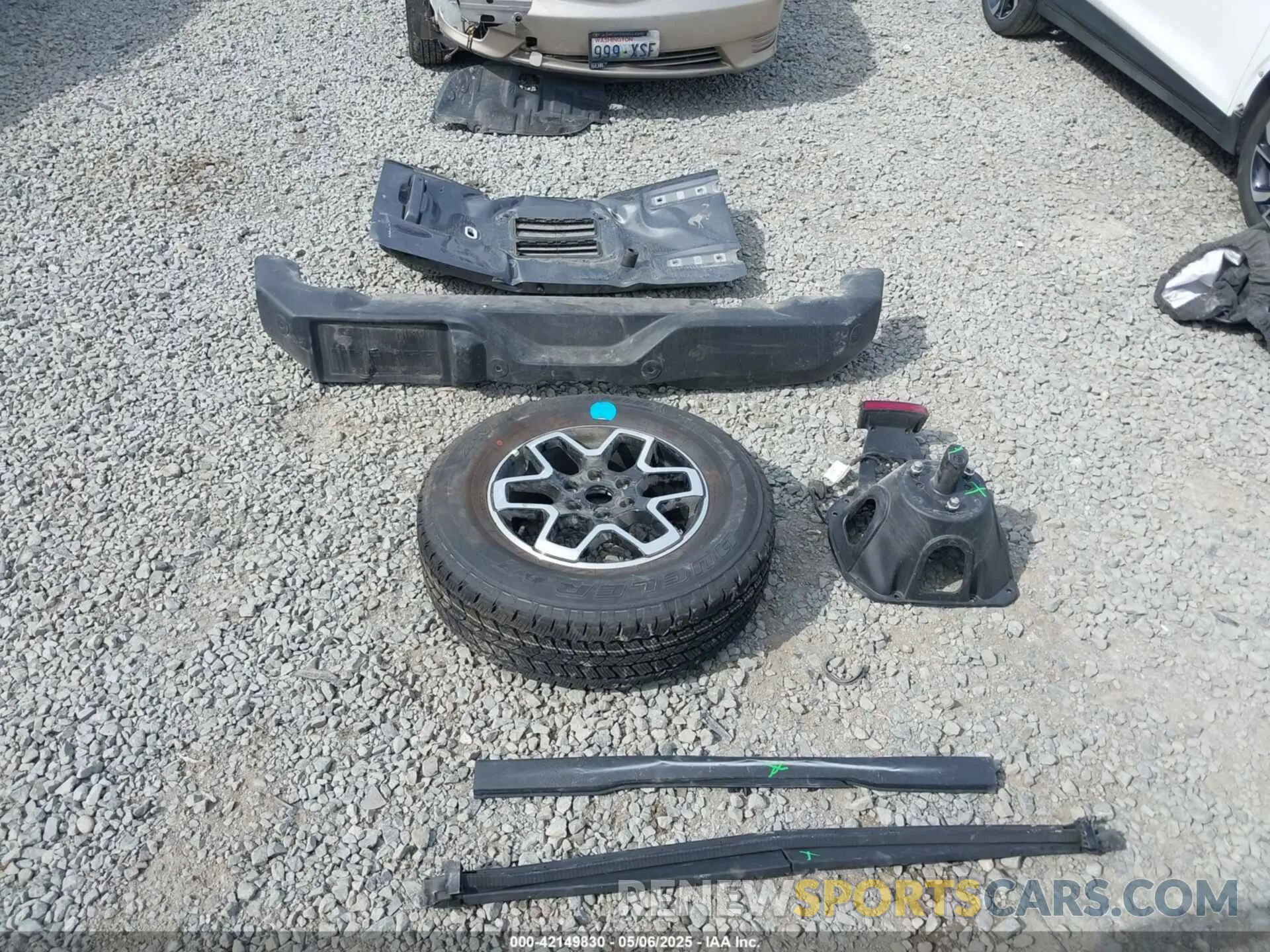 12 Photograph of a damaged car 1FMEE5BP5PLA97652 FORD BRONCO 2023