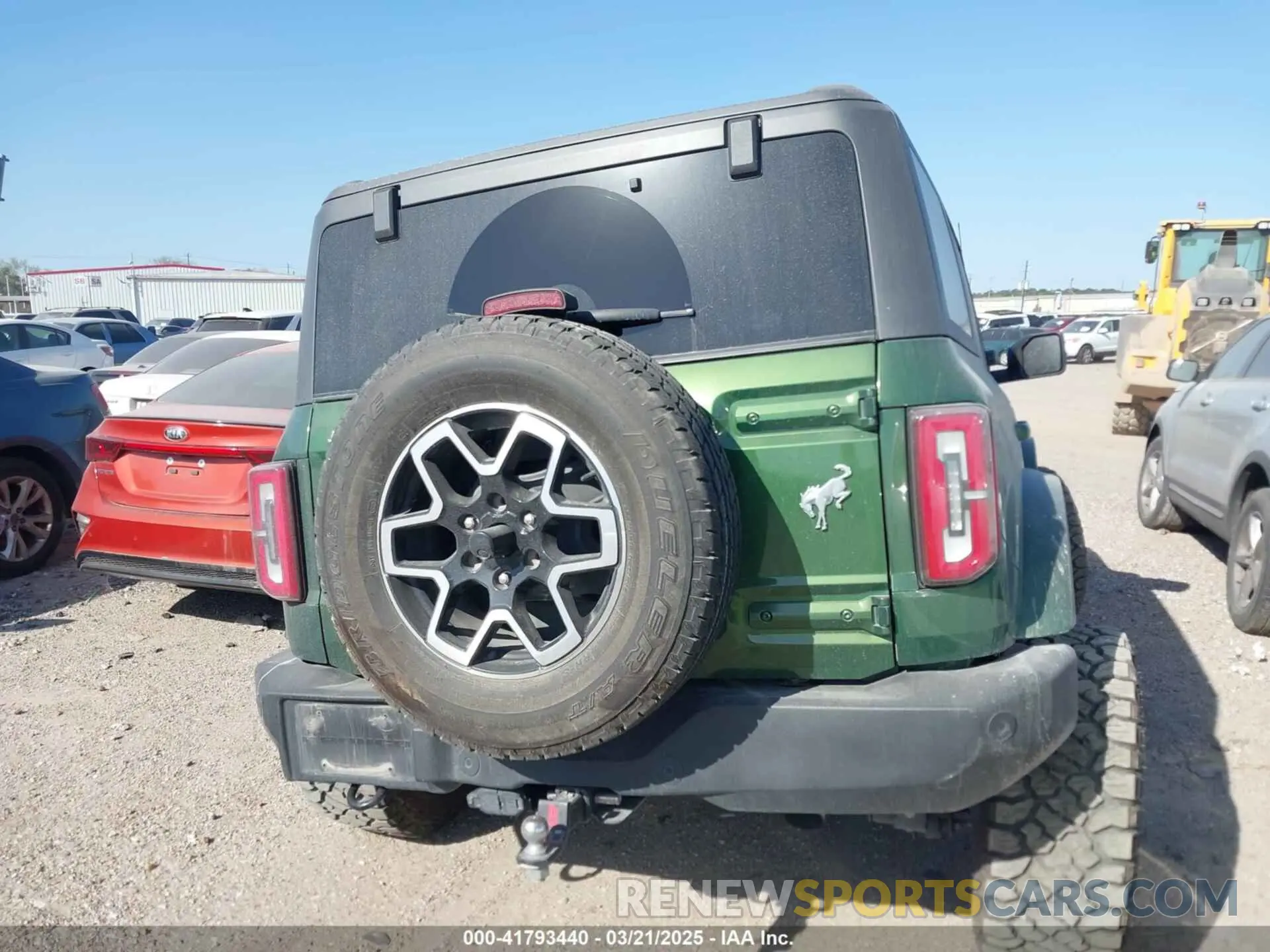 16 Photograph of a damaged car 1FMEE5BP5PLB89313 FORD BRONCO 2023