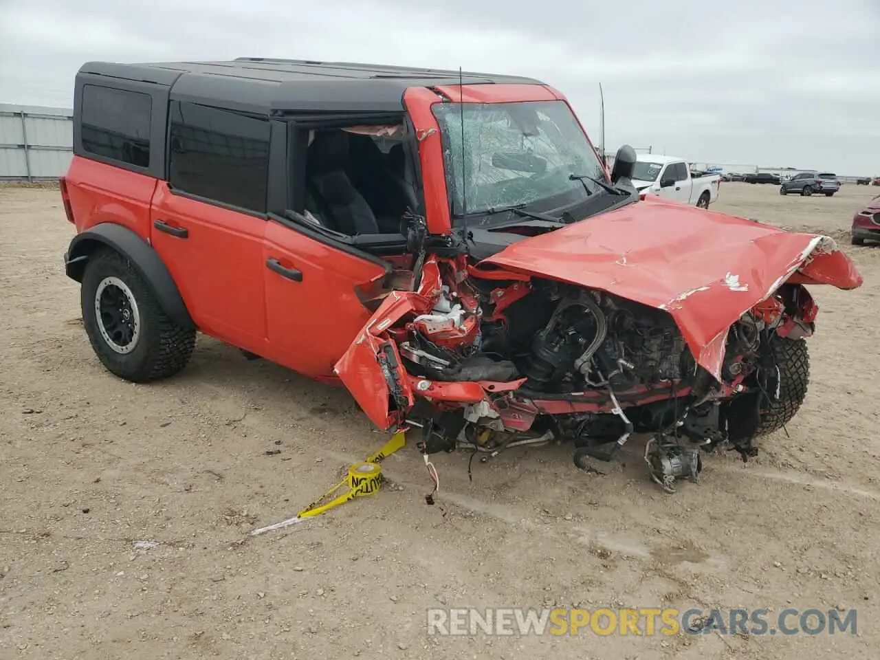 4 Photograph of a damaged car 1FMEE5DH5PLB84151 FORD BRONCO 2023
