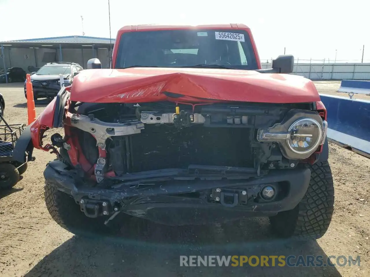 5 Photograph of a damaged car 1FMEE5DH5PLB93397 FORD BRONCO 2023