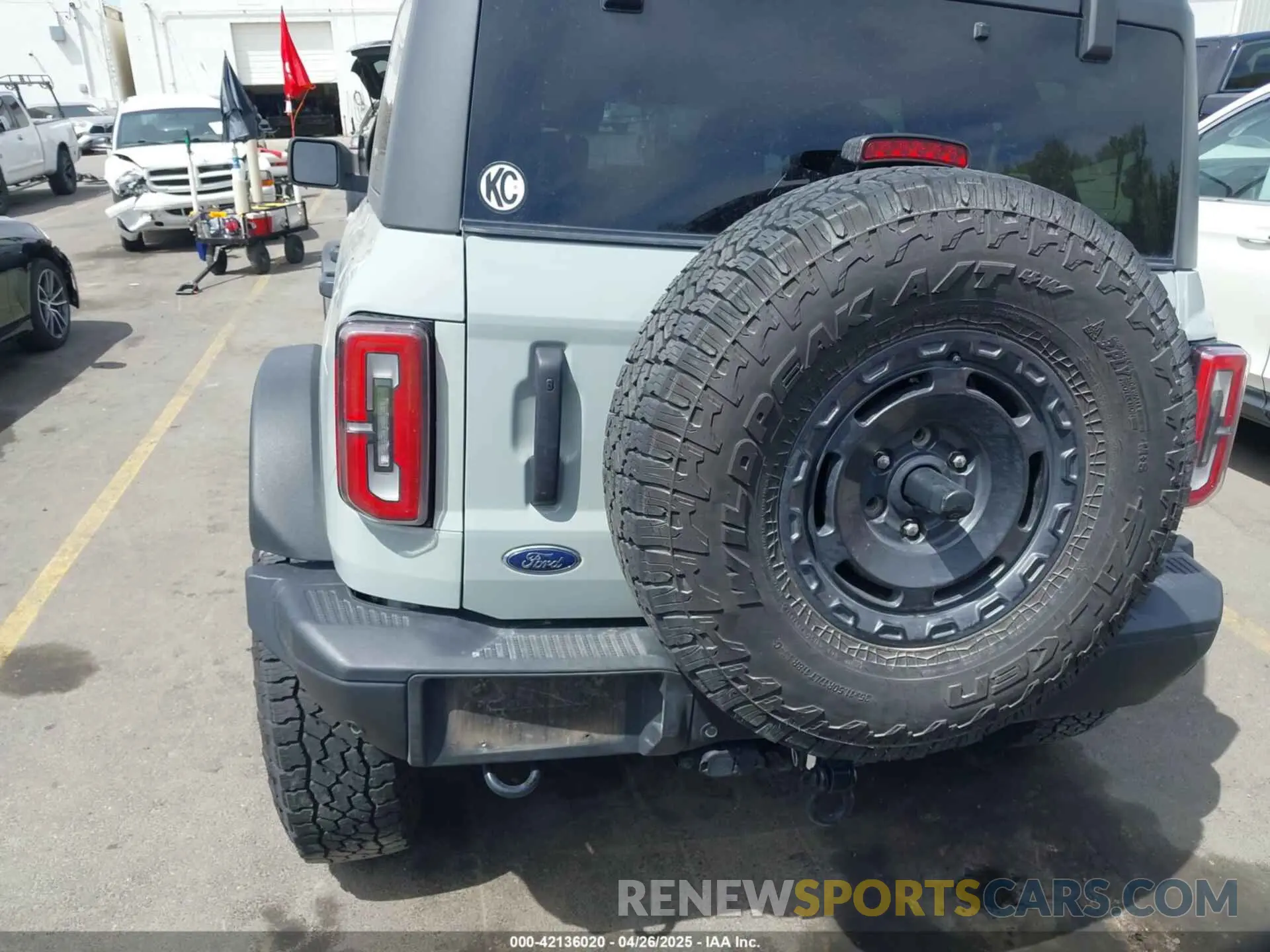 16 Photograph of a damaged car 1FMEE5DHXPLB22549 FORD BRONCO 2023