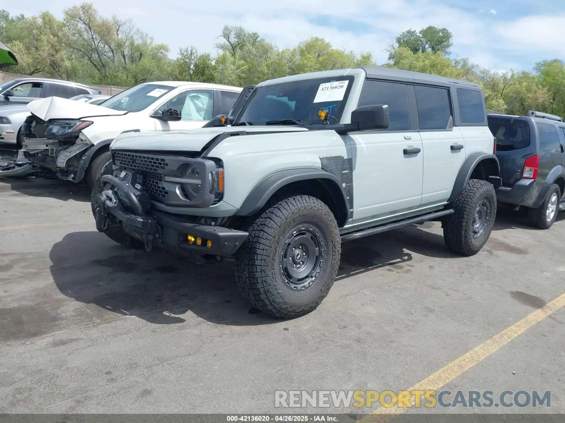 2 Photograph of a damaged car 1FMEE5DHXPLB22549 FORD BRONCO 2023