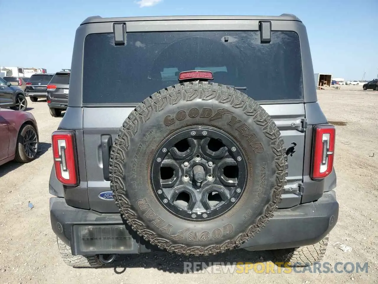 6 Photograph of a damaged car 1FMEE5DP0PLB11325 FORD BRONCO 2023
