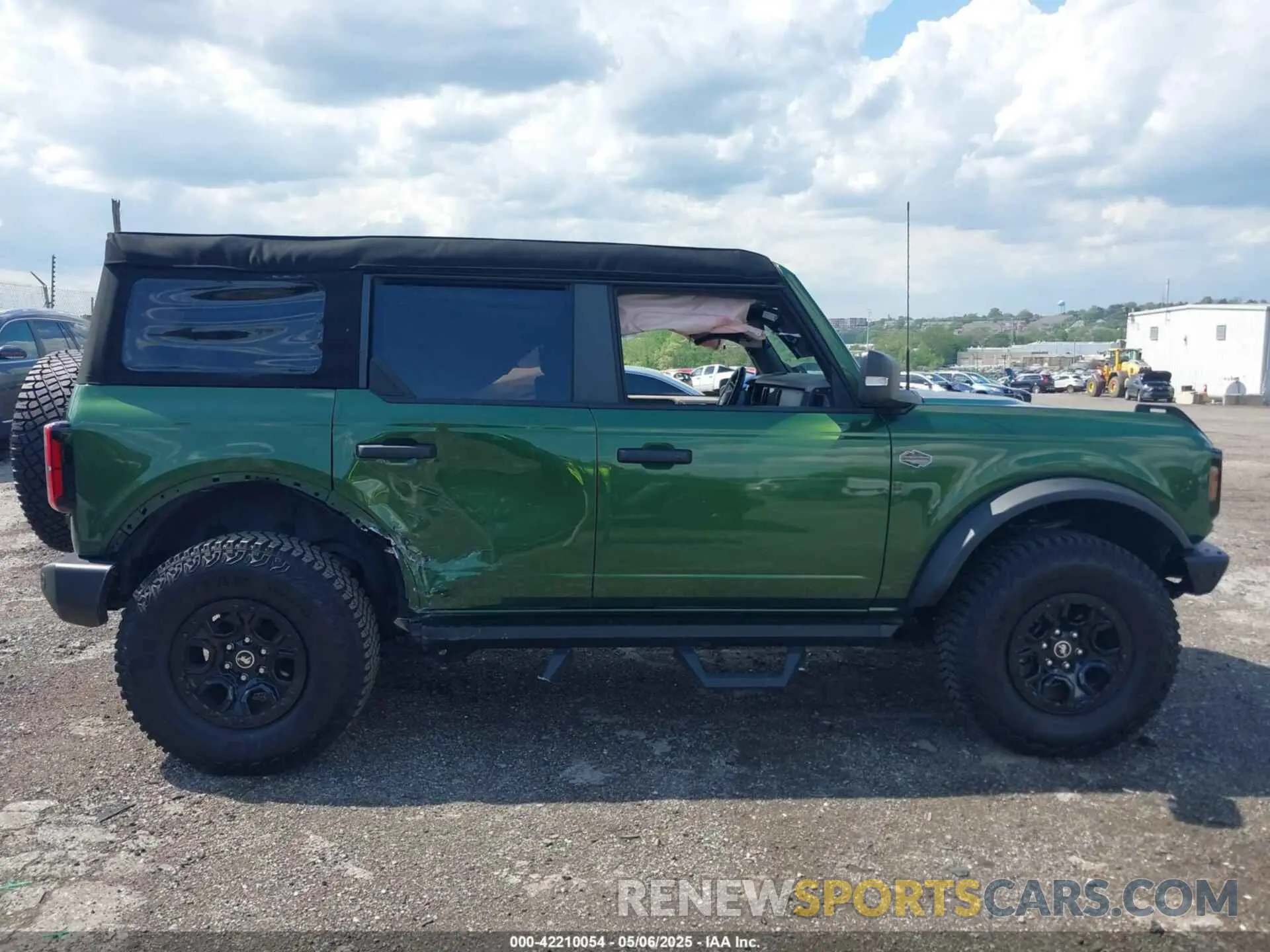 12 Photograph of a damaged car 1FMEE5DP0PLB80676 FORD BRONCO 2023