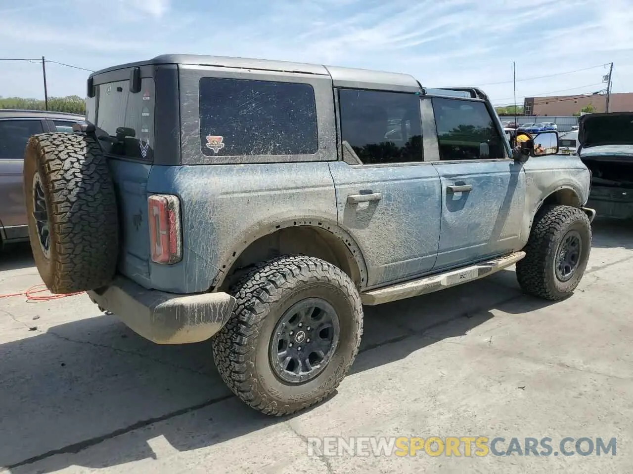 3 Photograph of a damaged car 1FMEE5DP0PLB83500 FORD BRONCO 2023