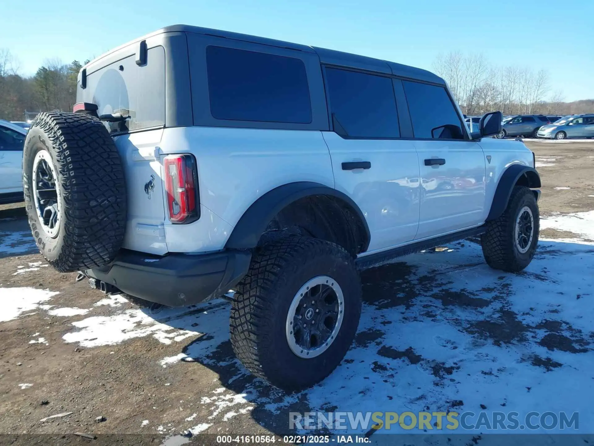 4 Photograph of a damaged car 1FMEE5DP1PLC08565 FORD BRONCO 2023