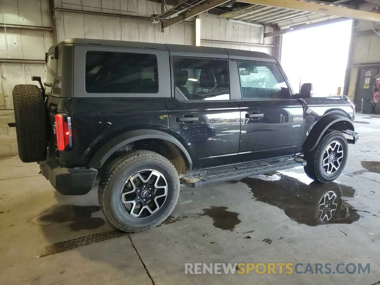 3 Photograph of a damaged car 1FMEE5DP2PLA95077 FORD BRONCO 2023