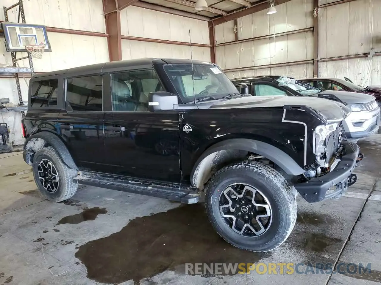 4 Photograph of a damaged car 1FMEE5DP2PLA95077 FORD BRONCO 2023
