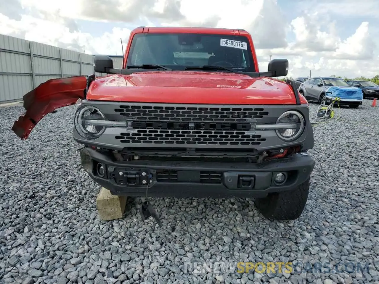 5 Photograph of a damaged car 1FMEE5DP4PLB13904 FORD BRONCO 2023