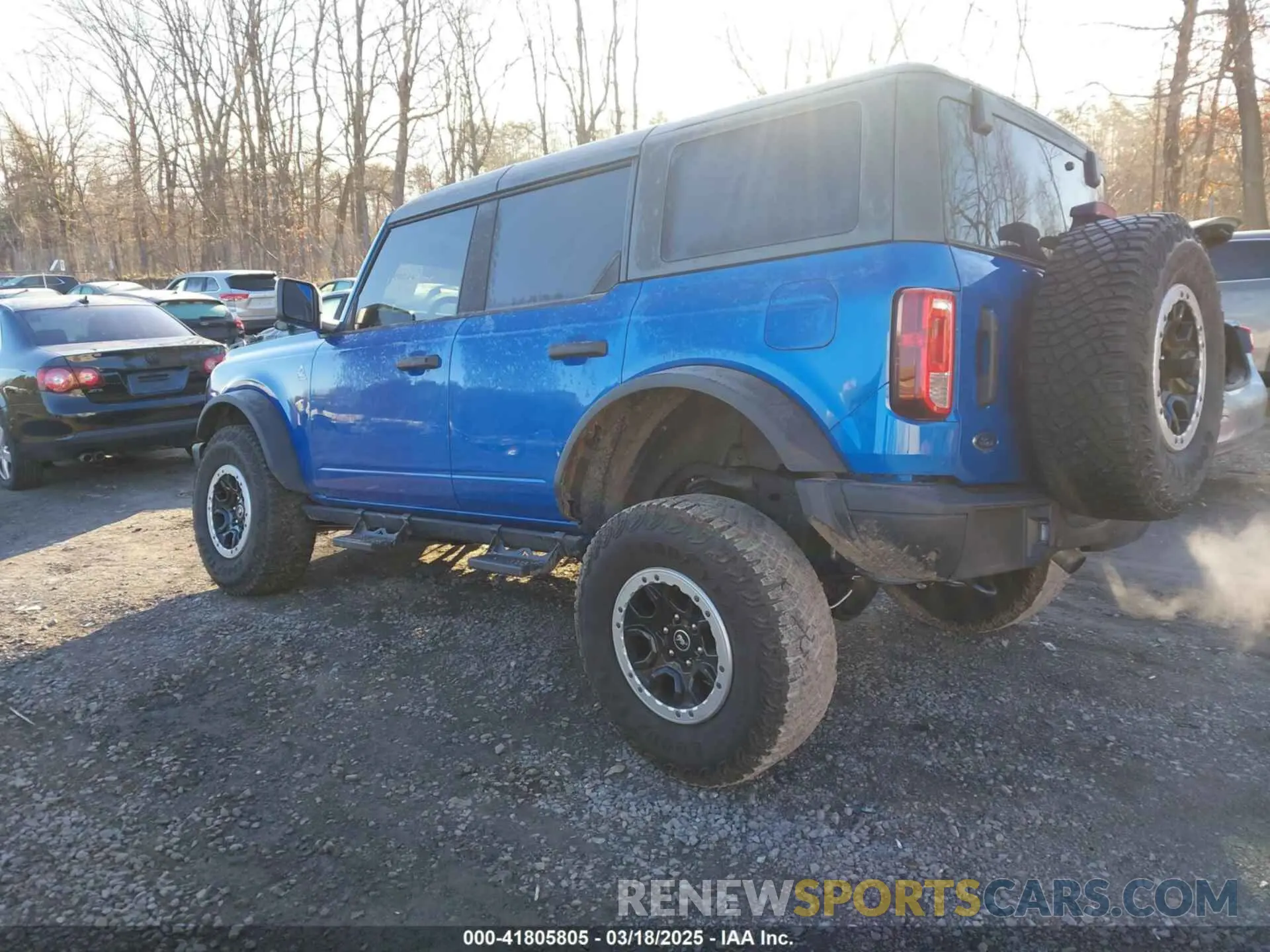 3 Photograph of a damaged car 1FMEE5DP4PLB96024 FORD BRONCO 2023