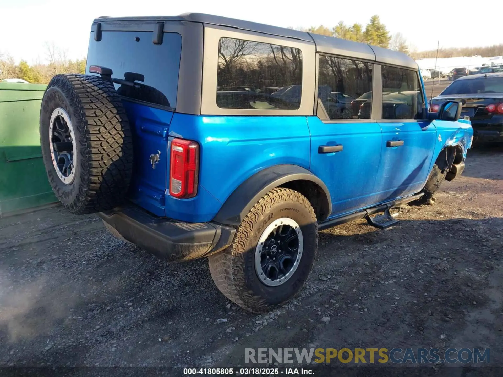 4 Photograph of a damaged car 1FMEE5DP4PLB96024 FORD BRONCO 2023