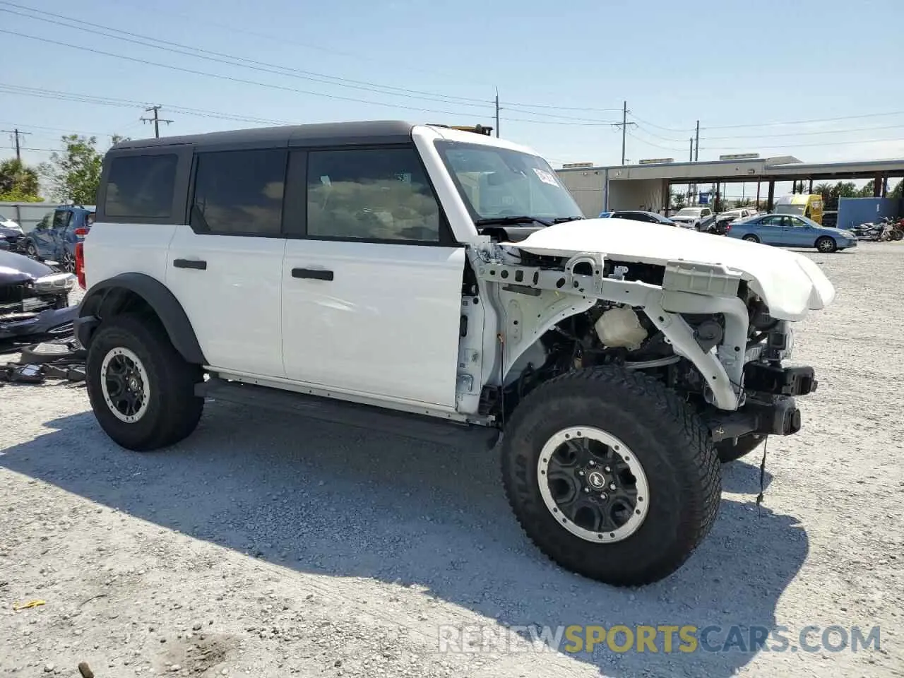 4 Photograph of a damaged car 1FMEE5DP5PLB73657 FORD BRONCO 2023