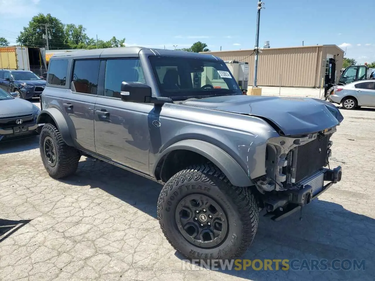 4 Photograph of a damaged car 1FMEE5DP6PLB66975 FORD BRONCO 2023