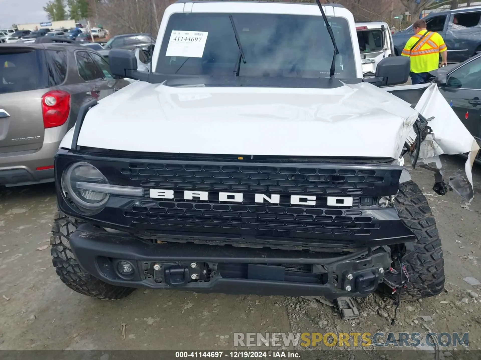 11 Photograph of a damaged car 1FMEE5DP7PLB52177 FORD BRONCO 2023