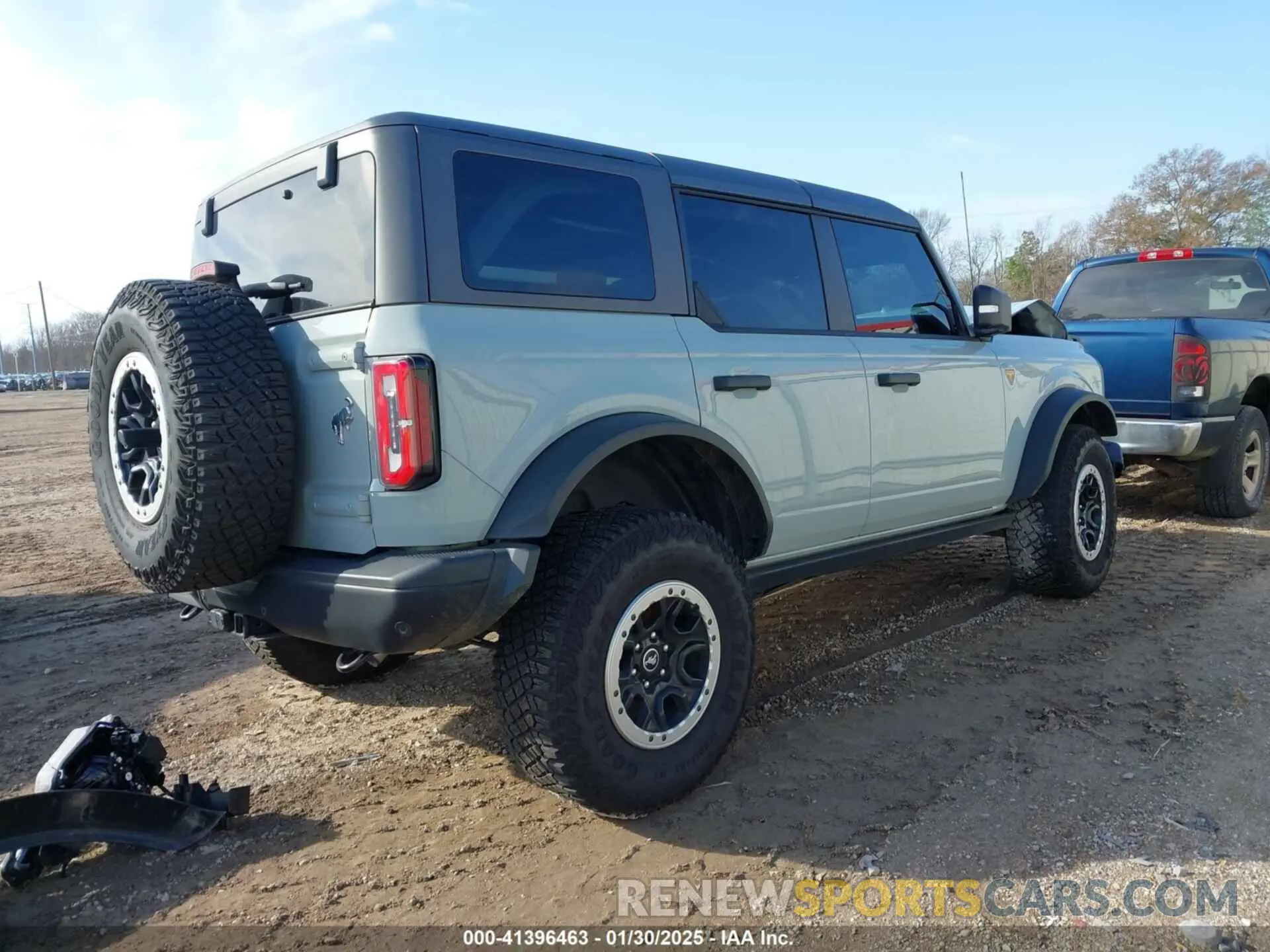 4 Photograph of a damaged car 1FMEE5DP7PLB86734 FORD BRONCO 2023