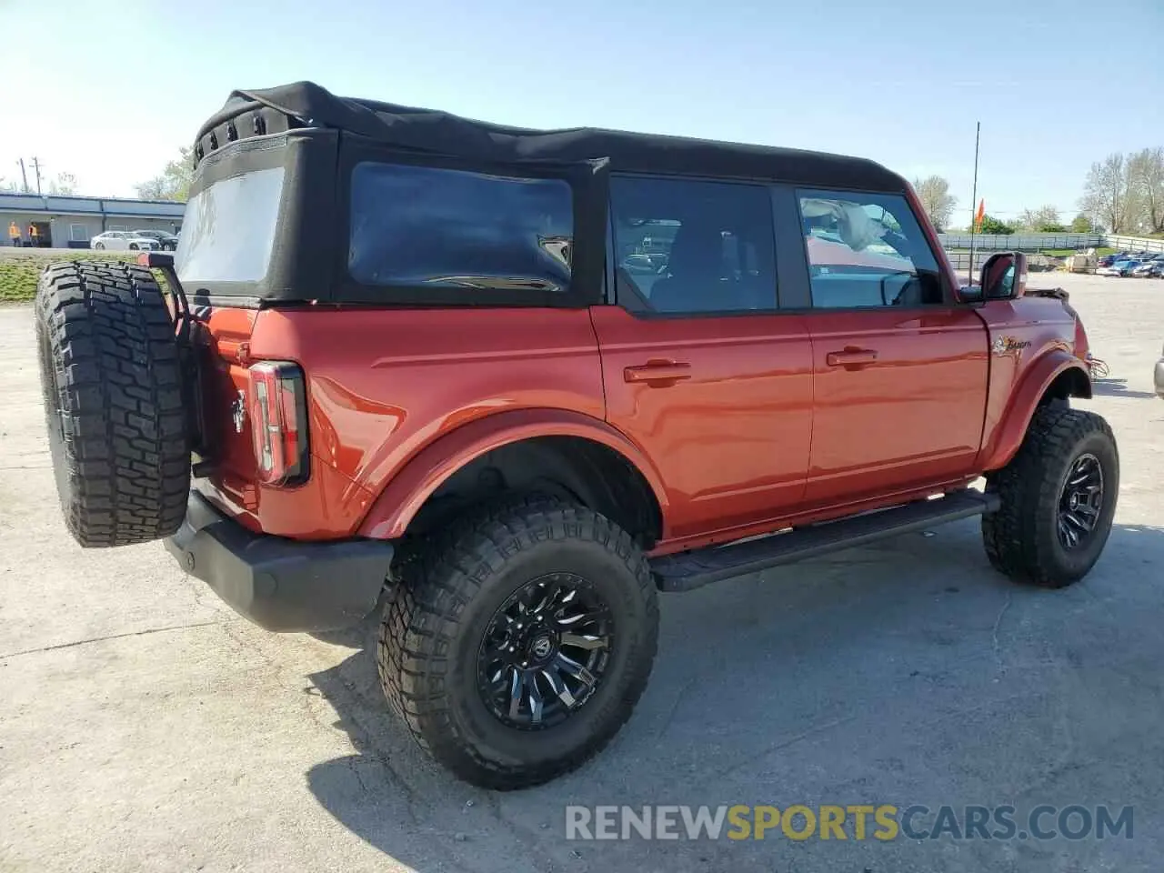 3 Photograph of a damaged car 1FMEE5DP9PLB54366 FORD BRONCO 2023