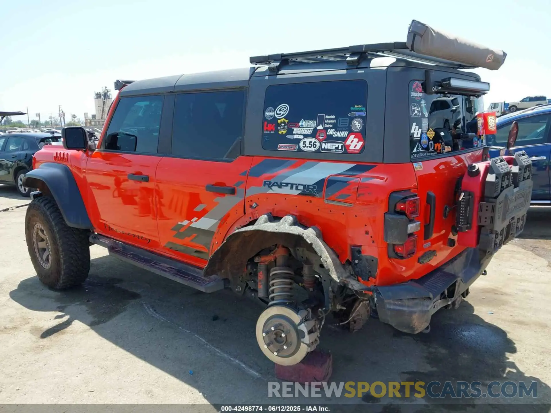 3 Photograph of a damaged car 1FMEE5JR9PLB90113 FORD BRONCO 2023
