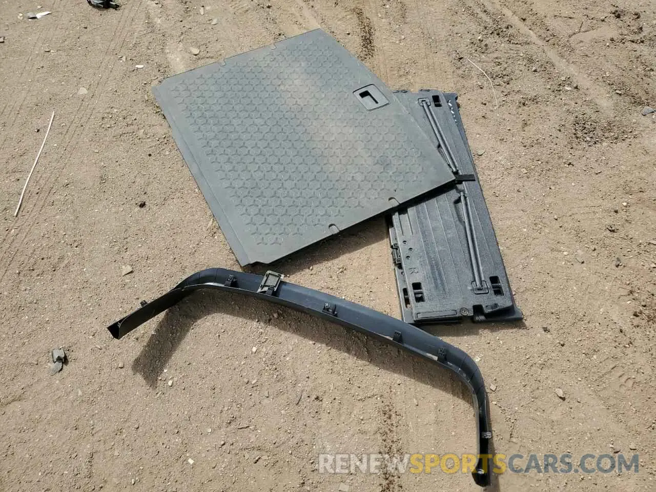 13 Photograph of a damaged car 3FMCR9B64PRD40525 FORD BRONCO 2023