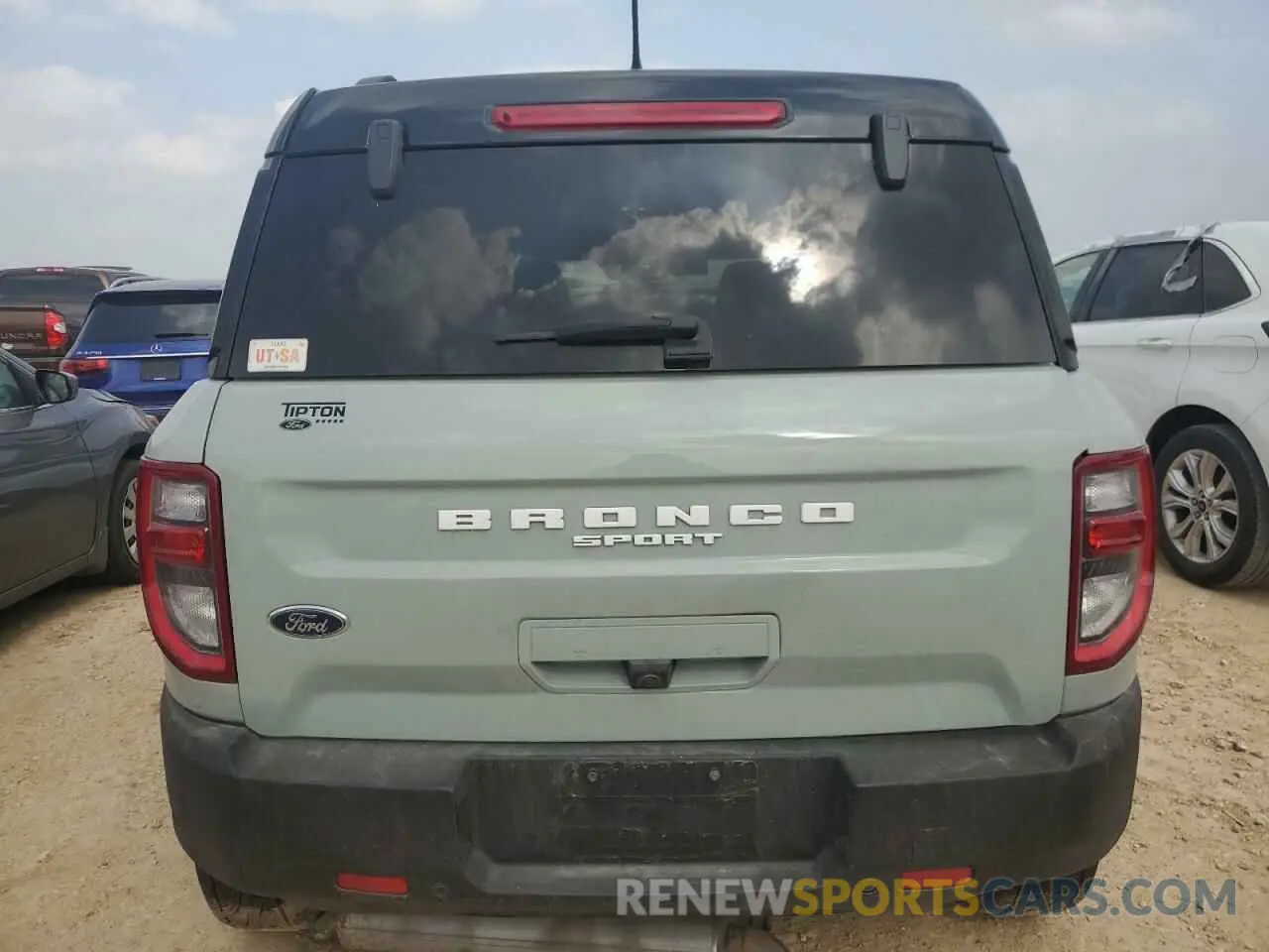 6 Photograph of a damaged car 3FMCR9D92PRD97605 FORD BRONCO 2023