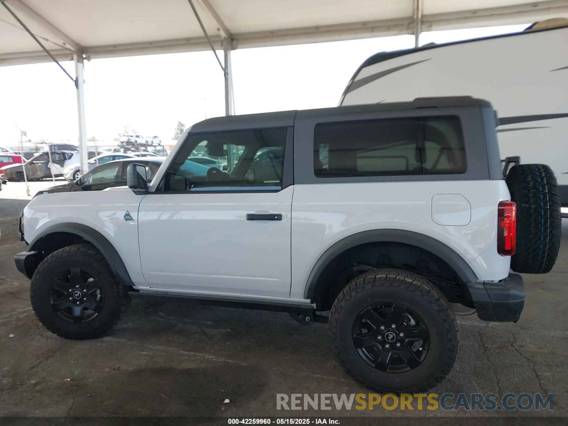 14 Photograph of a damaged car 1FMDE1AP4RLB42881 FORD BRONCO 2024
