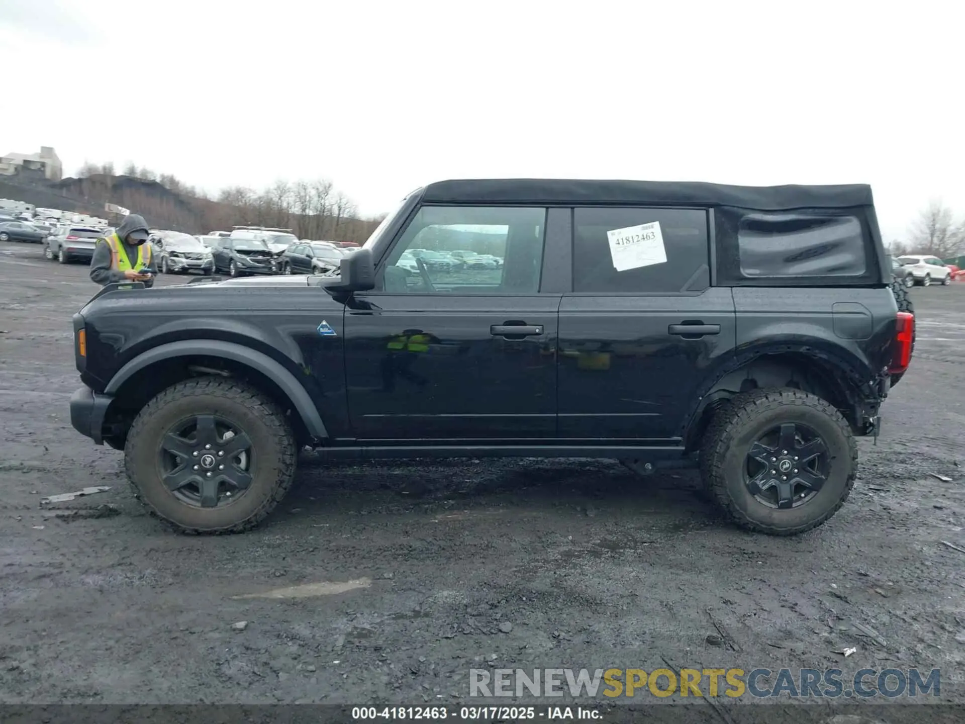 14 Photograph of a damaged car 1FMDE1BH8RLA61017 FORD BRONCO 2024