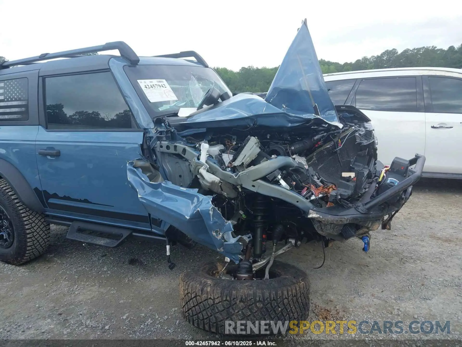 6 Photograph of a damaged car 1FMDE2AP1RLA43666 FORD BRONCO 2024